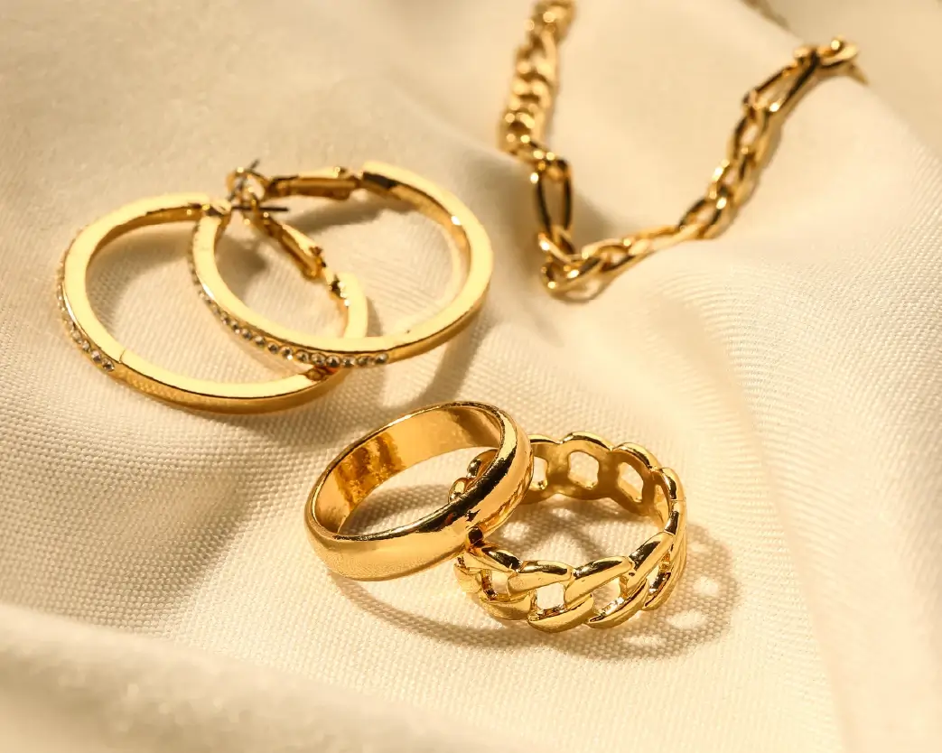 ゴールドの貴金属